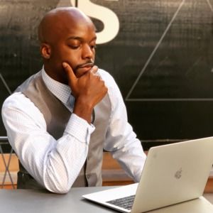 Meet your Posher, Shomari